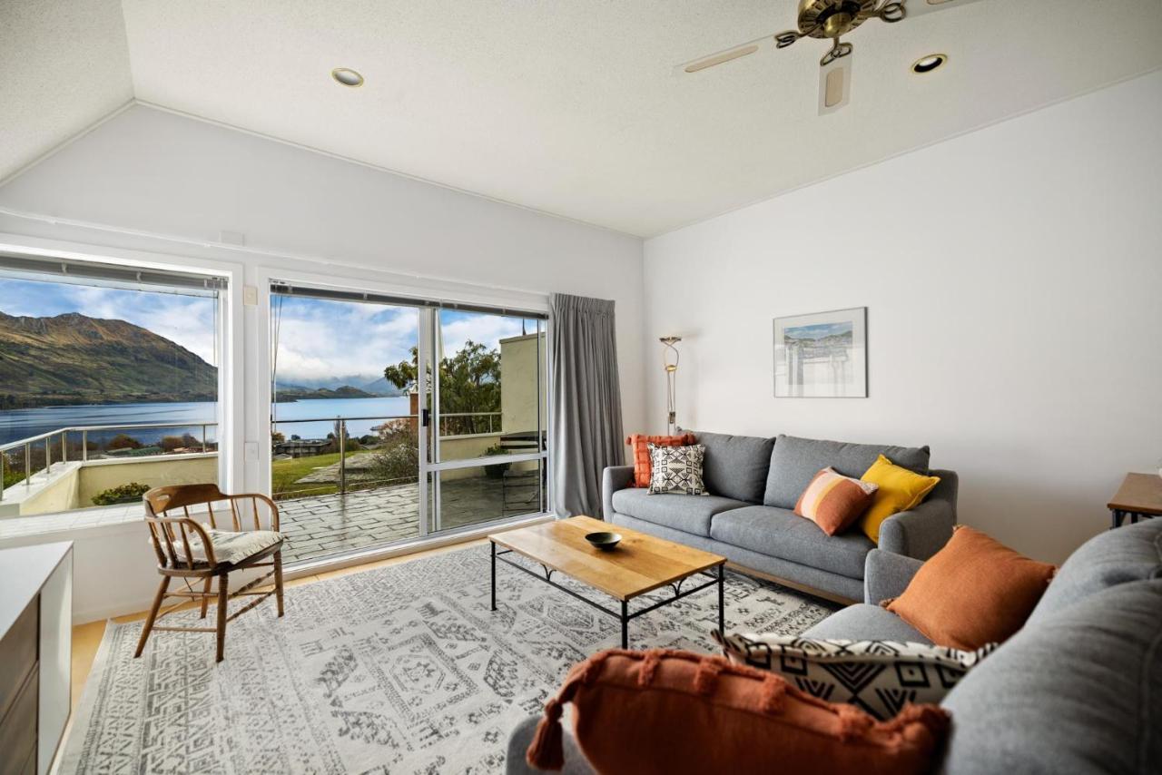 Charming Views Apartment Wanaka Bagian luar foto